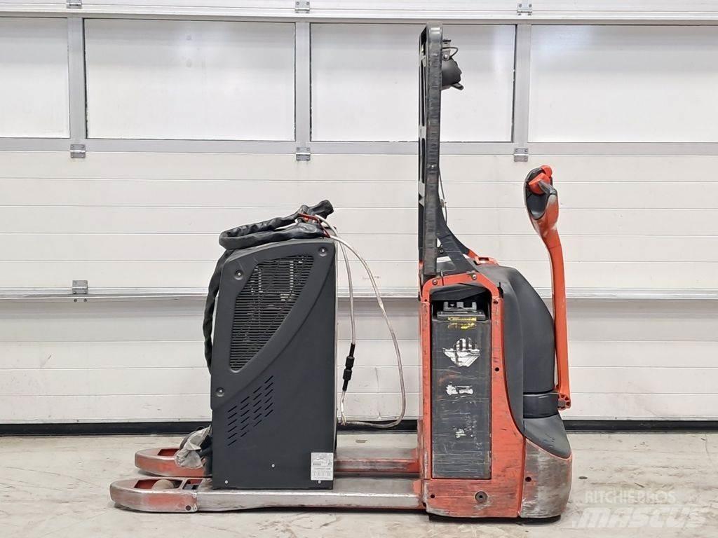 Linde T16 Lavansiirtotrukit
