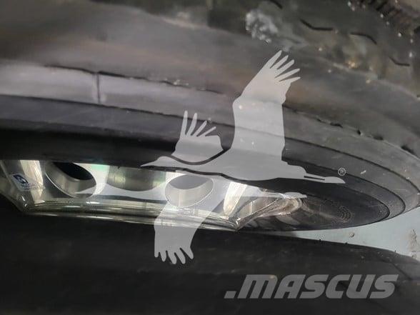 Fontaine  Lavapuoliperävaunut