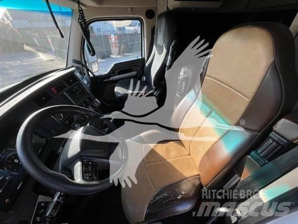 Kenworth T680 Vetopöytäautot