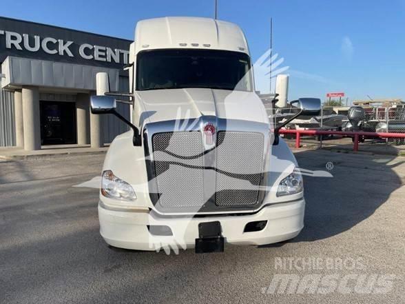 Kenworth T680 Vetopöytäautot