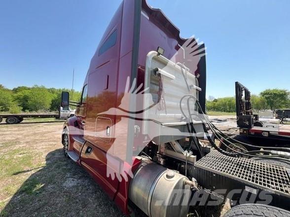 Kenworth T680 Vetopöytäautot