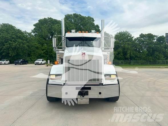 Kenworth T800 Sora- ja kippiautot