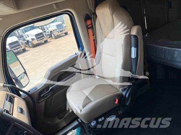 Kenworth T880 Vetopöytäautot