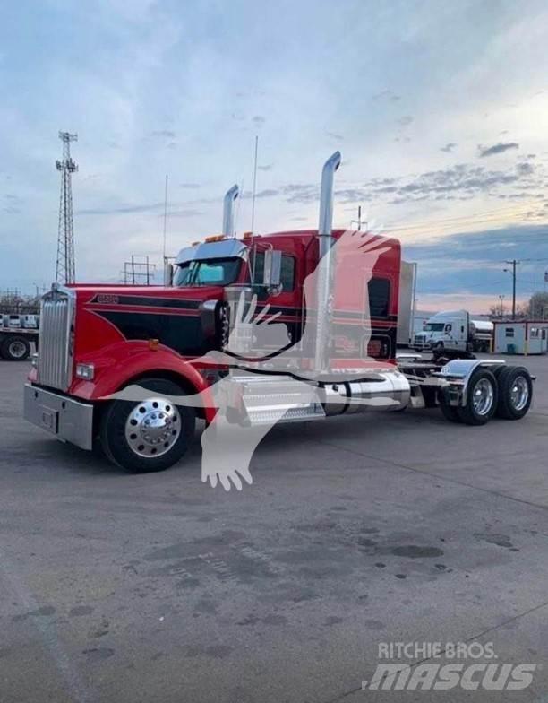 Kenworth W900 Vetopöytäautot