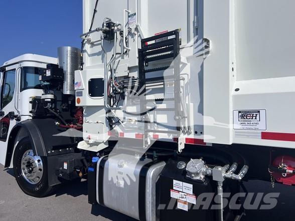 Mack LR64R Jäteautot