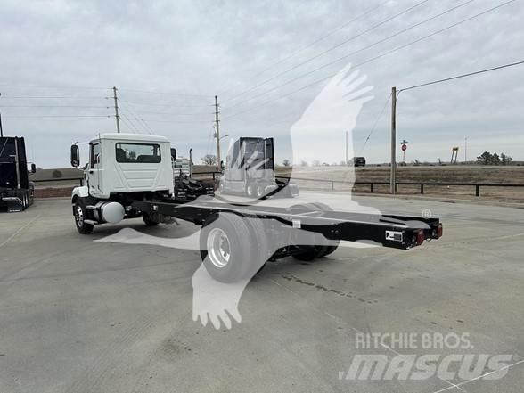 Mack MD6 Muut koneet