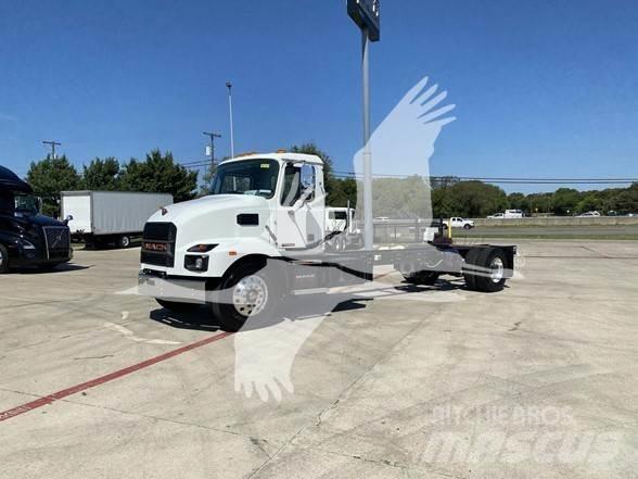 Mack MD6 Muut koneet