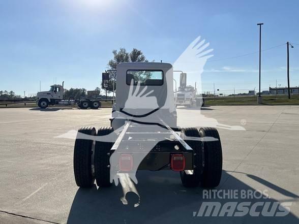 Mack MD6 Kuorma-autoalustat