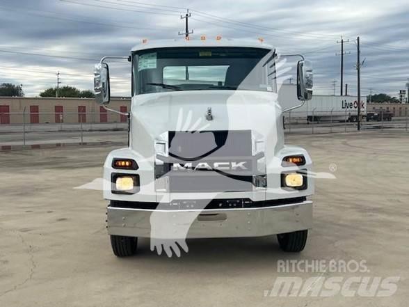 Mack MD6 Muut koneet