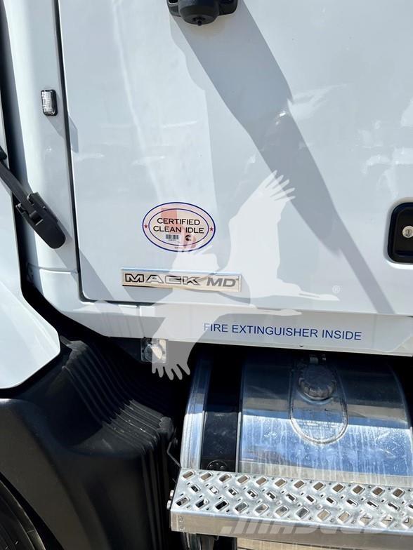 Mack MD6 Lava-kuorma-autot