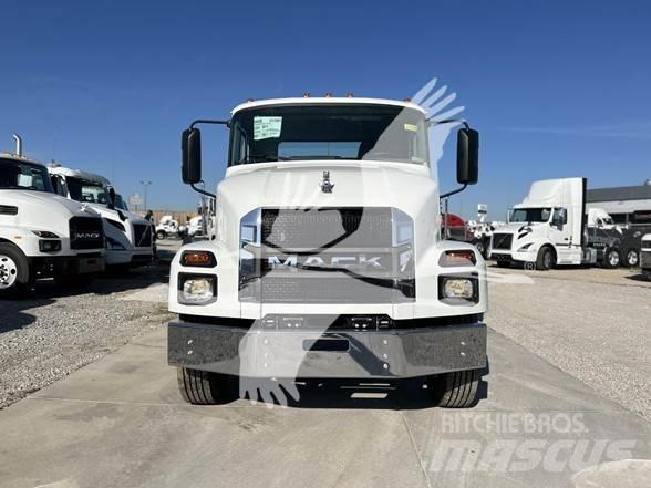 Mack MD6 Kuorma-autoalustat
