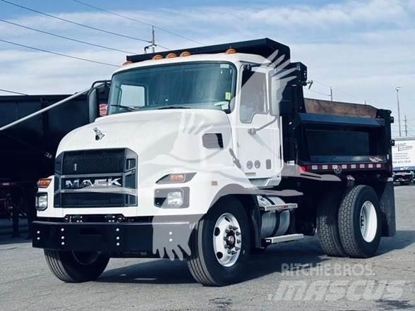 Mack MD6 Sora- ja kippiautot