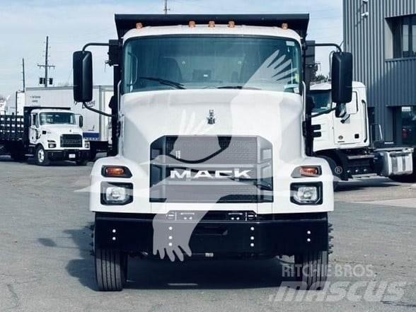 Mack MD6 Sora- ja kippiautot