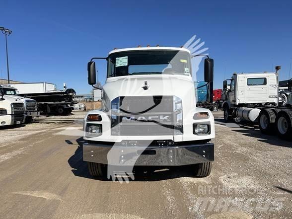 Mack MD6 Kuorma-autoalustat