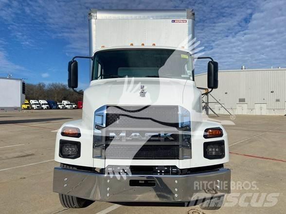 Mack MD6 Muut koneet