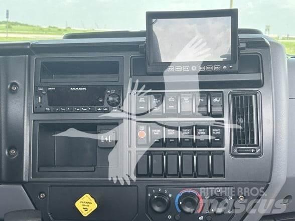 Mack MD6 Muut koneet