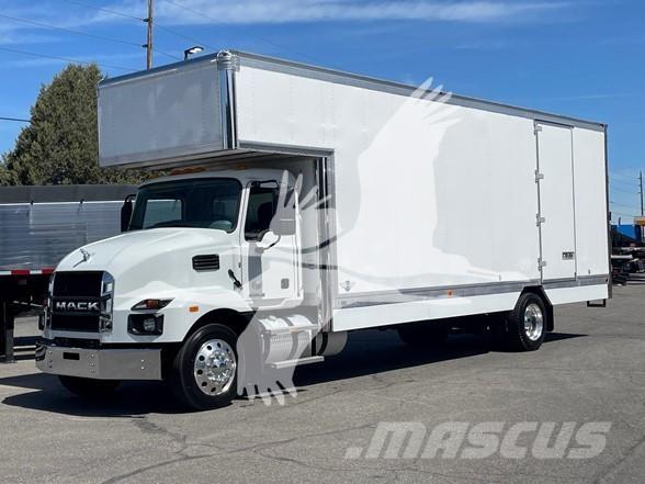 Mack MD6 Umpikorikuorma-autot