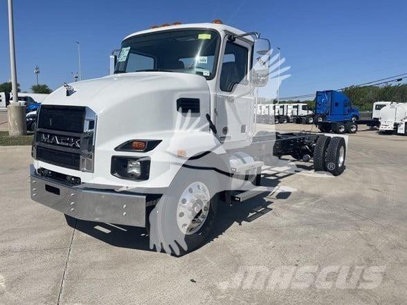 Mack MD6 Vetopöytäautot