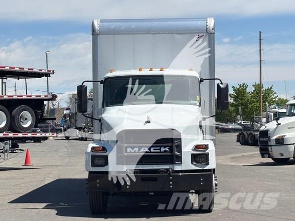 Mack MD6 Muut koneet