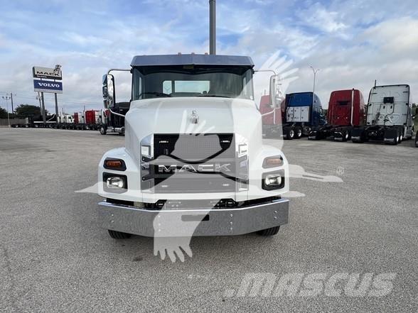 Mack MD6 Muut koneet