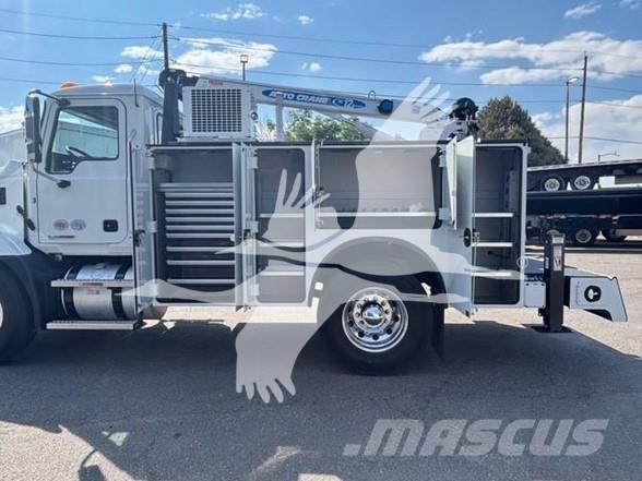 Mack MD6 Muut koneet
