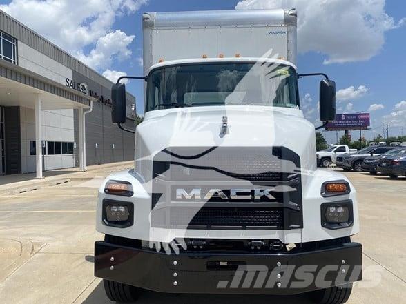 Mack MD6 Muut koneet