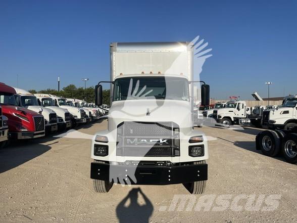 Mack MD6 Muut koneet