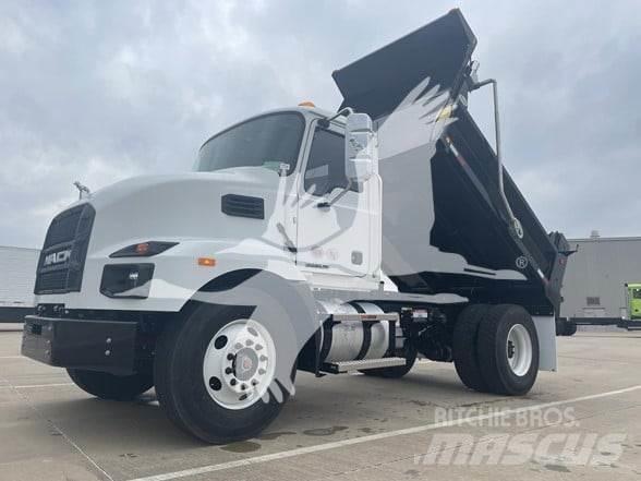 Mack MD7 Sora- ja kippiautot