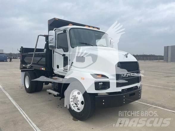 Mack MD7 Sora- ja kippiautot