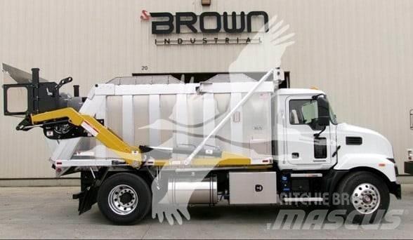 Mack MD7 Muut koneet