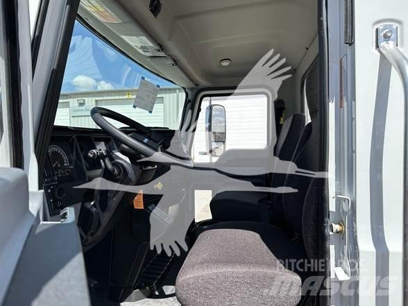 Mack MD7 Kuorma-autoalustat