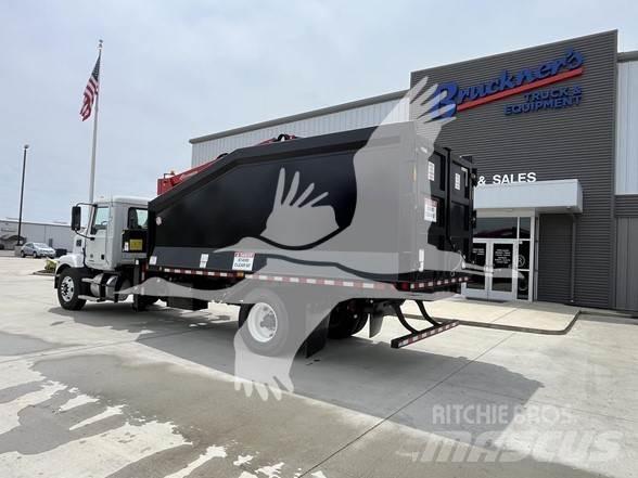 Mack MD7 Muut koneet
