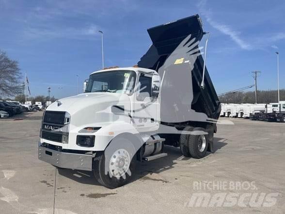 Mack MD7 Sora- ja kippiautot