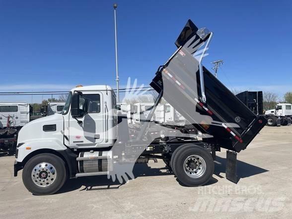 Mack MD7 Sora- ja kippiautot