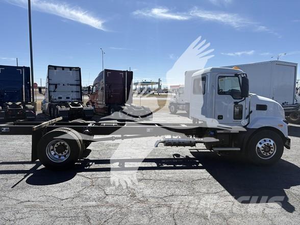 Mack MD7 Kuorma-autoalustat