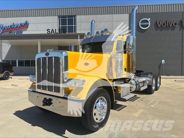 Peterbilt 389 Vetopöytäautot
