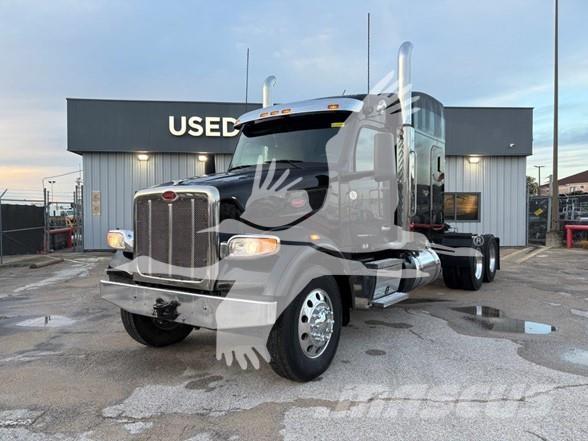 Peterbilt 567 Vetopöytäautot