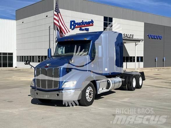 Peterbilt 579 Vetopöytäautot