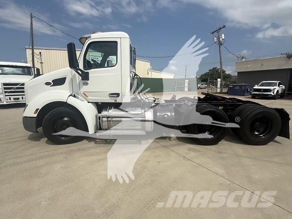 Peterbilt 579 Vetopöytäautot