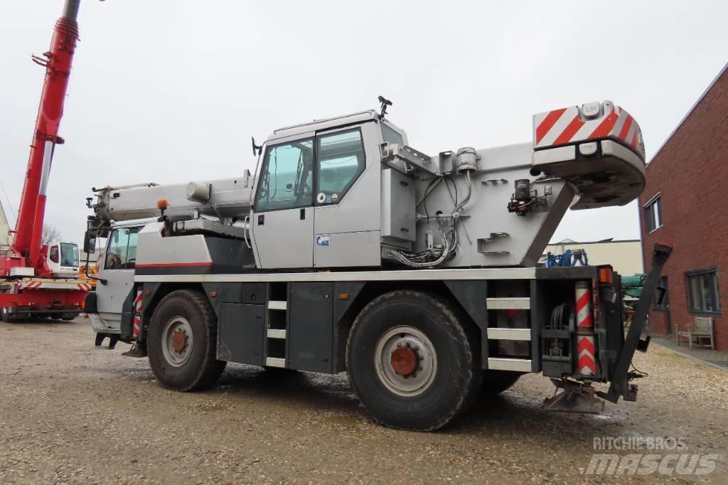 Liebherr LTM 1030/2 Mobiilinosturit