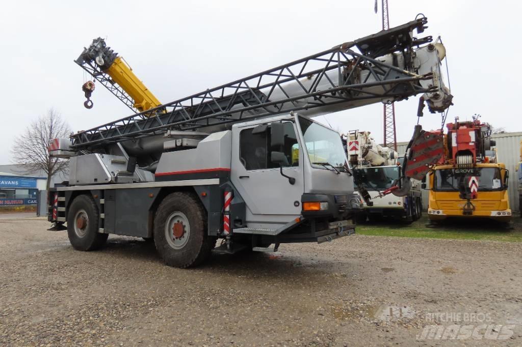 Liebherr LTM 1030/2 Mobiilinosturit