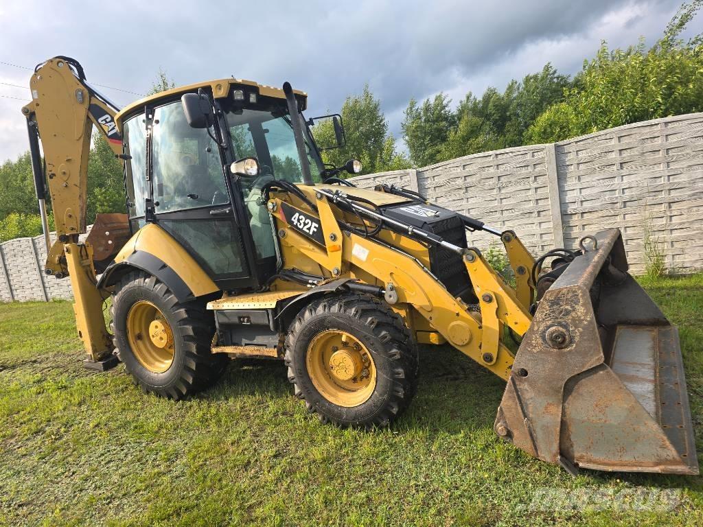CAT 432 F Kaivurikuormaajat