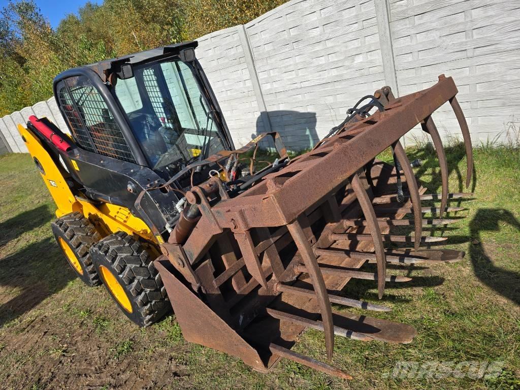 JCB 180 Robot Pienkuormaajat