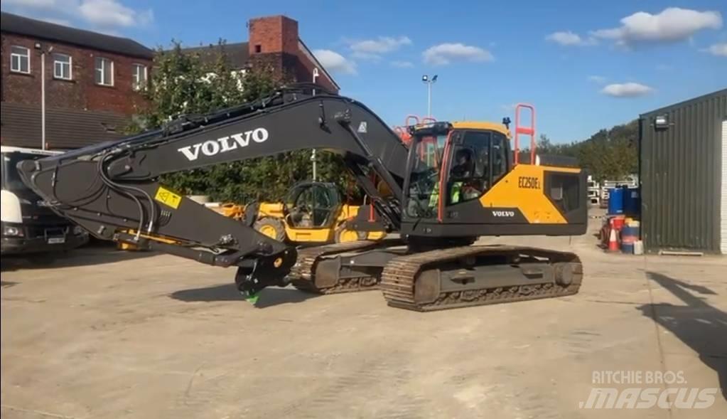 Volvo EC 250 EL Telakaivukoneet