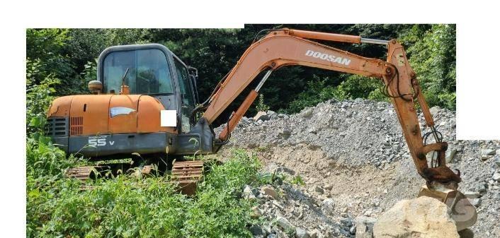 Doosan SL 55 VP Minikaivukoneet < 7t