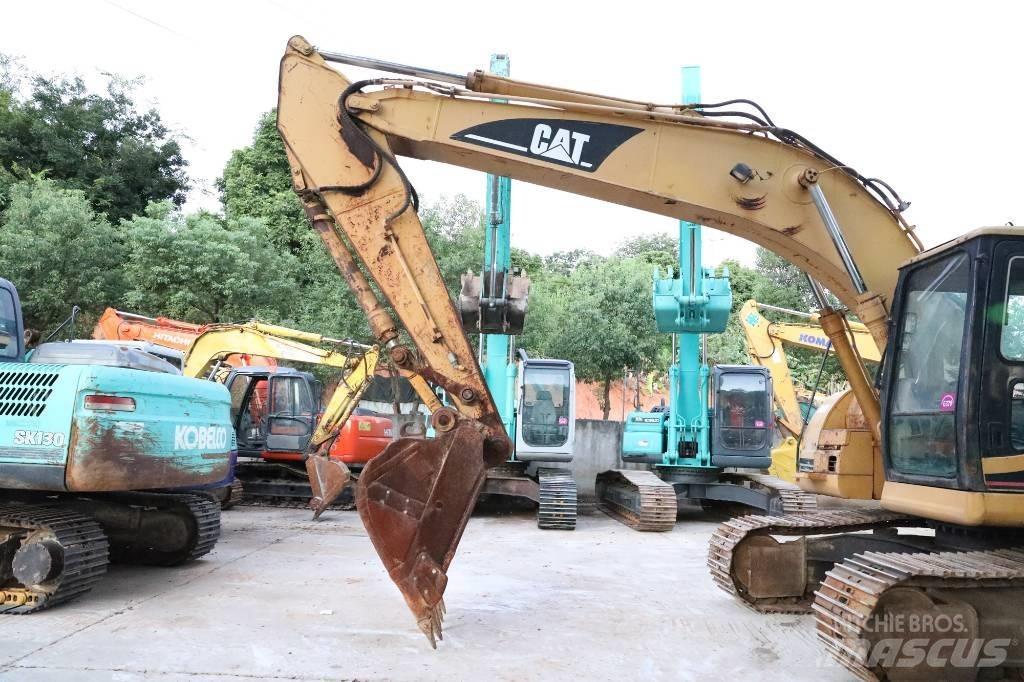 CAT 320BU Telakaivukoneet