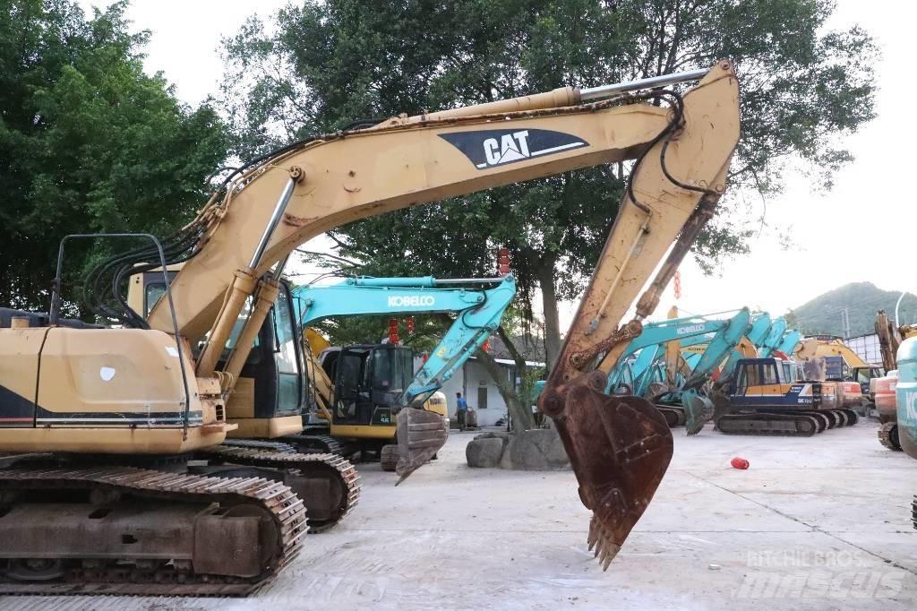 CAT 320BU Telakaivukoneet
