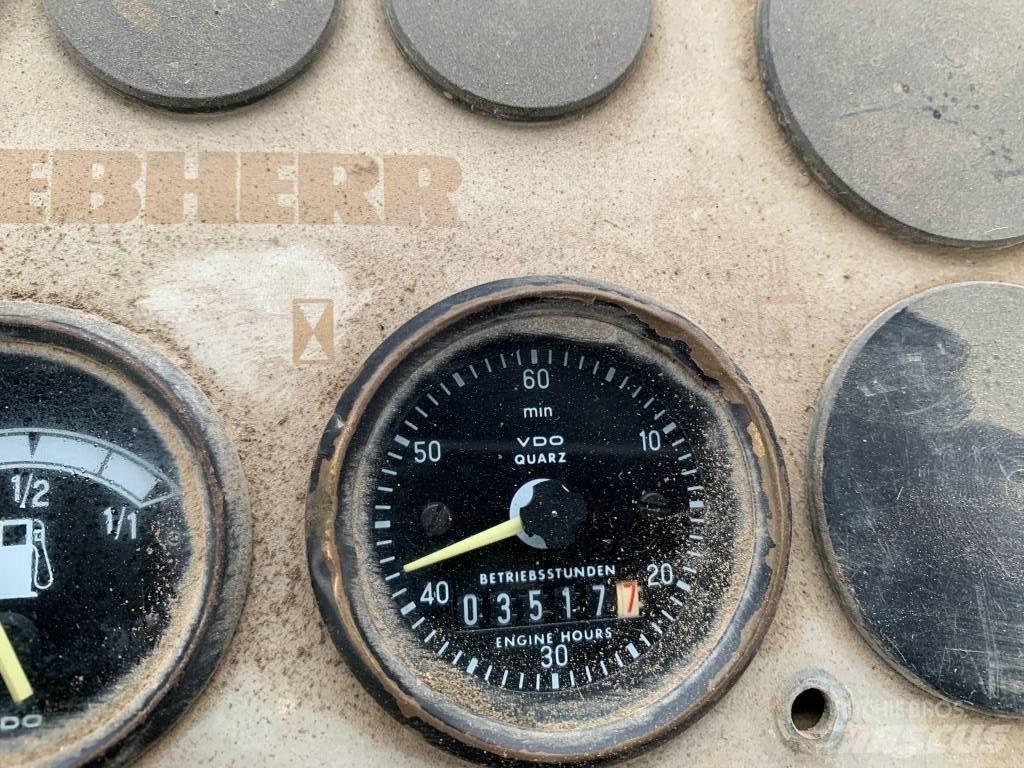 Liebherr LR 621B Telakuormaajat
