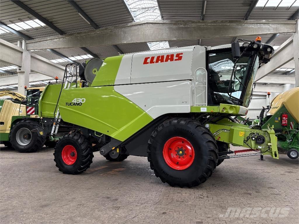 CLAAS Tucano 430 Combine harvesters