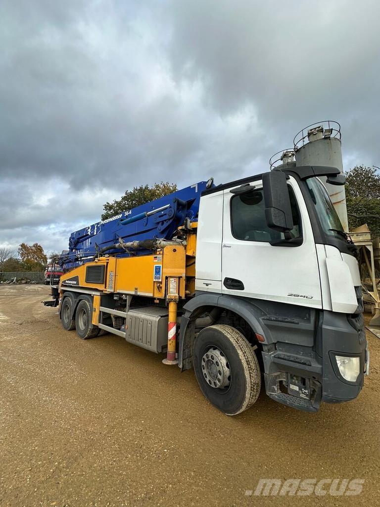 Putzmeister 36-4 Betonipumppuautot